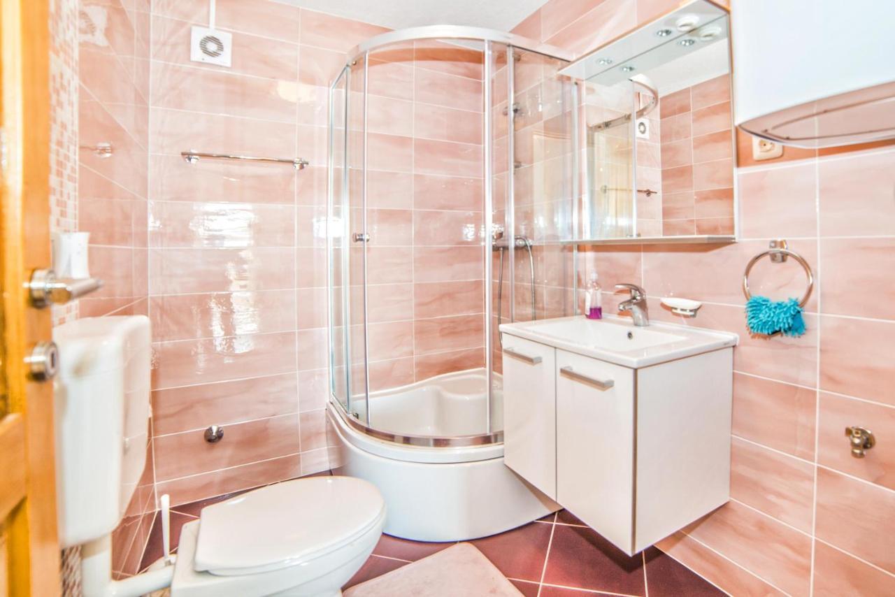 מדולין Apartments Salcinovic מראה חיצוני תמונה