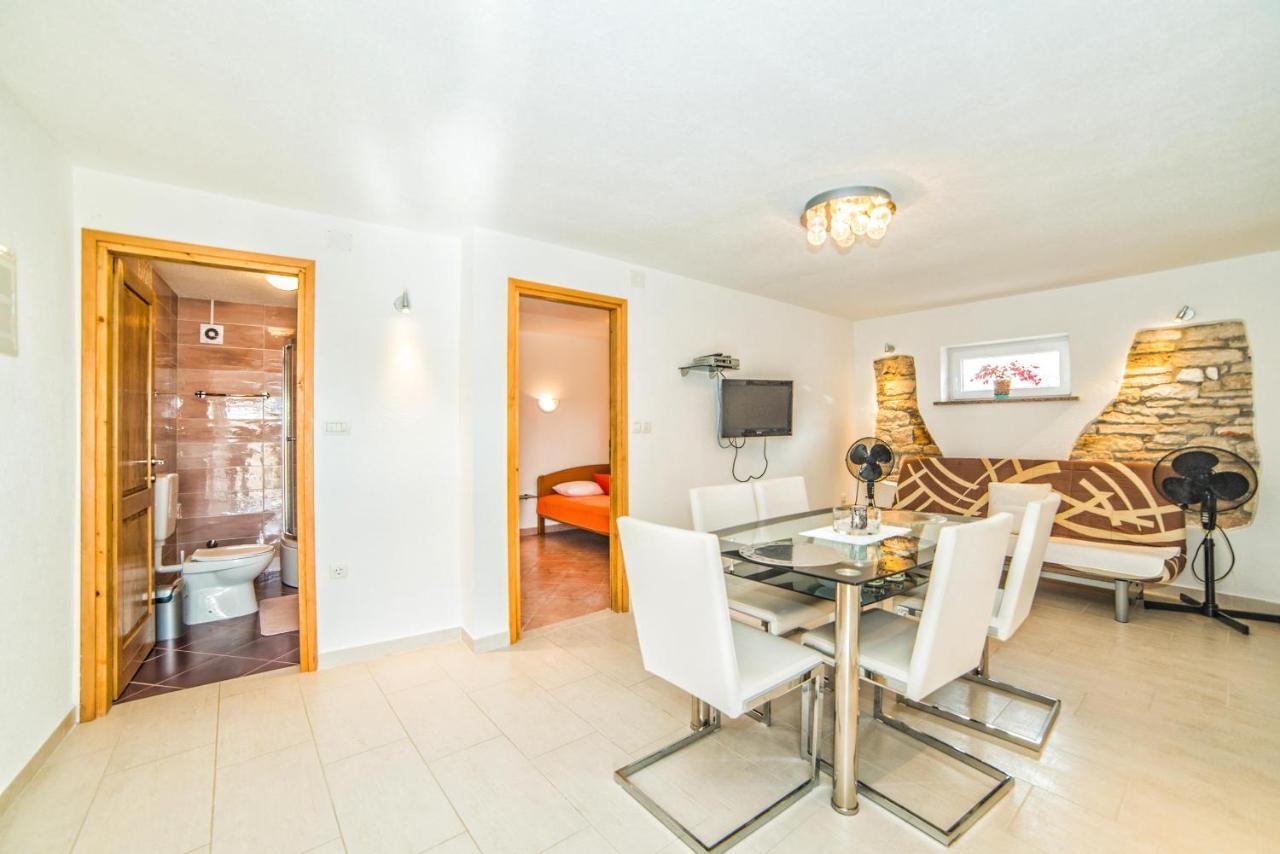 מדולין Apartments Salcinovic מראה חיצוני תמונה